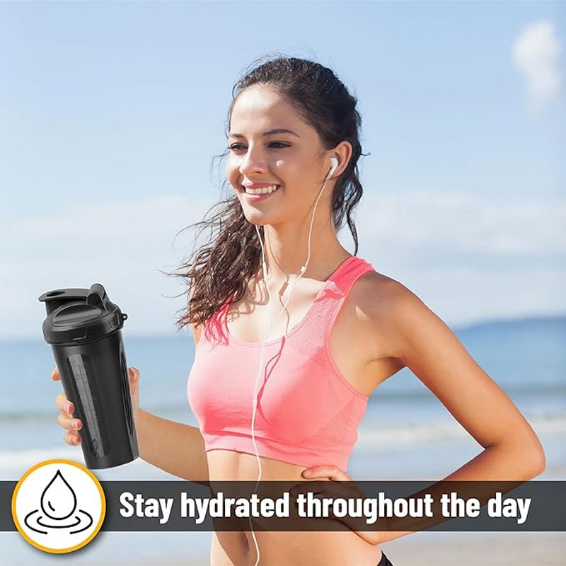 Butelka shaker 600 ml (20 oz)  – Nutrition And Fitness recenzja i cena